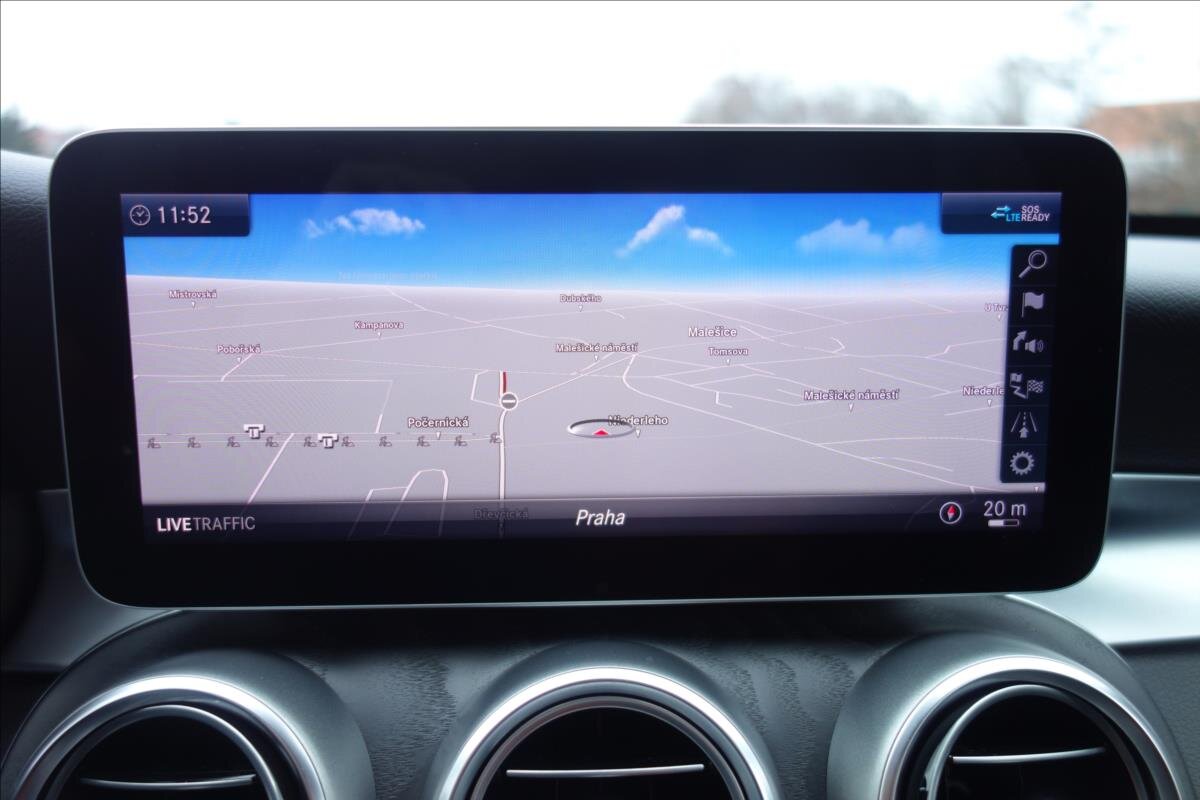 Mercedes-Benz Třídy C Sedan 2,0 l 143 kw