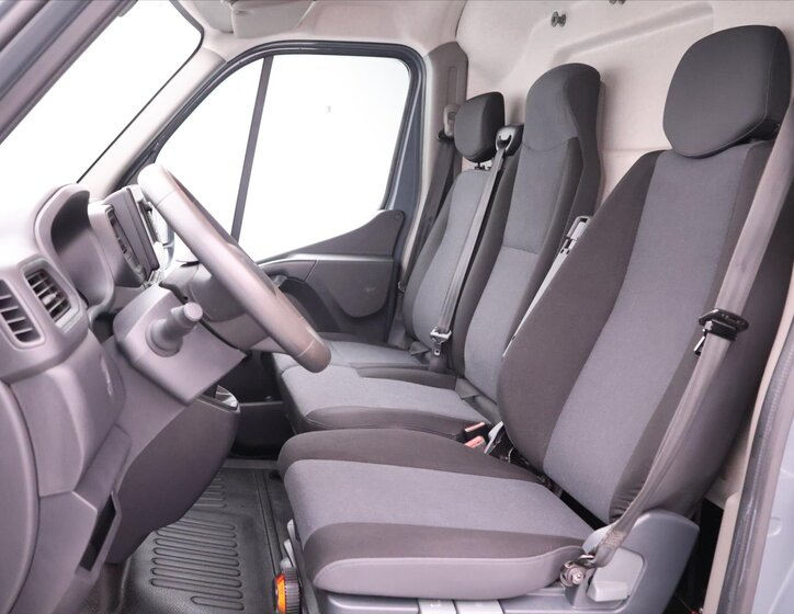 Renault Master Ostatní 2,3 l 132 kw