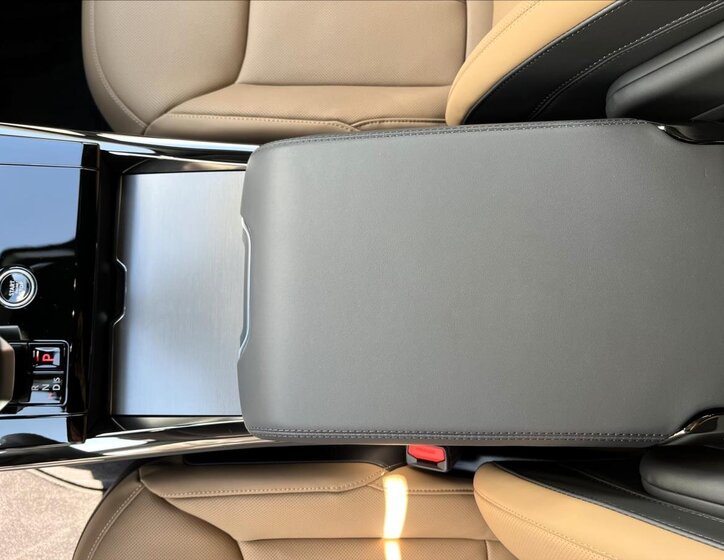 Land Rover Range Rover Sport SUV / Terénní 3,0 l 183 kw