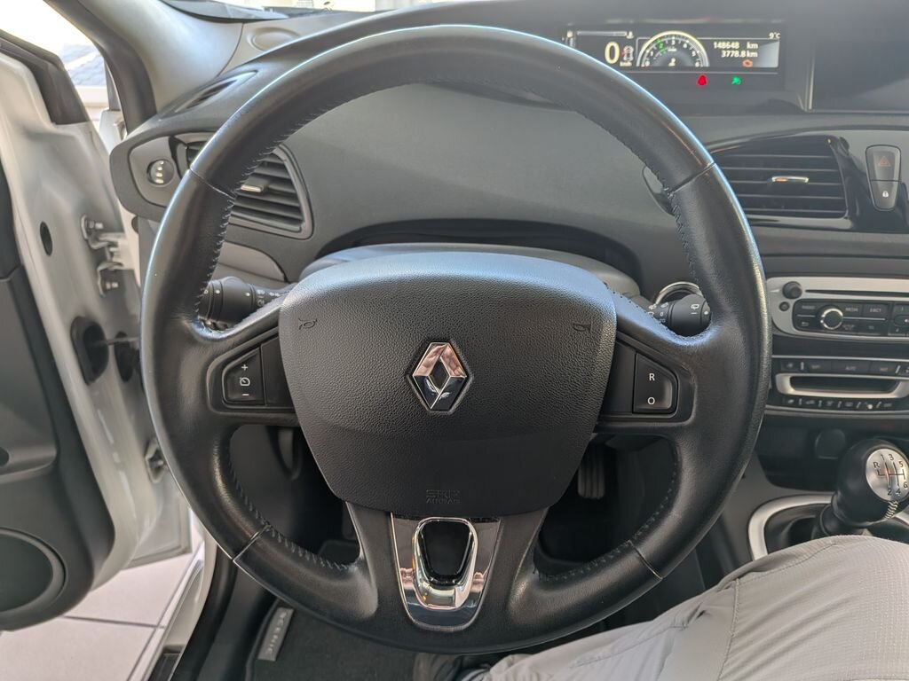 Renault Scénic MPV 1,5 l 81 kw