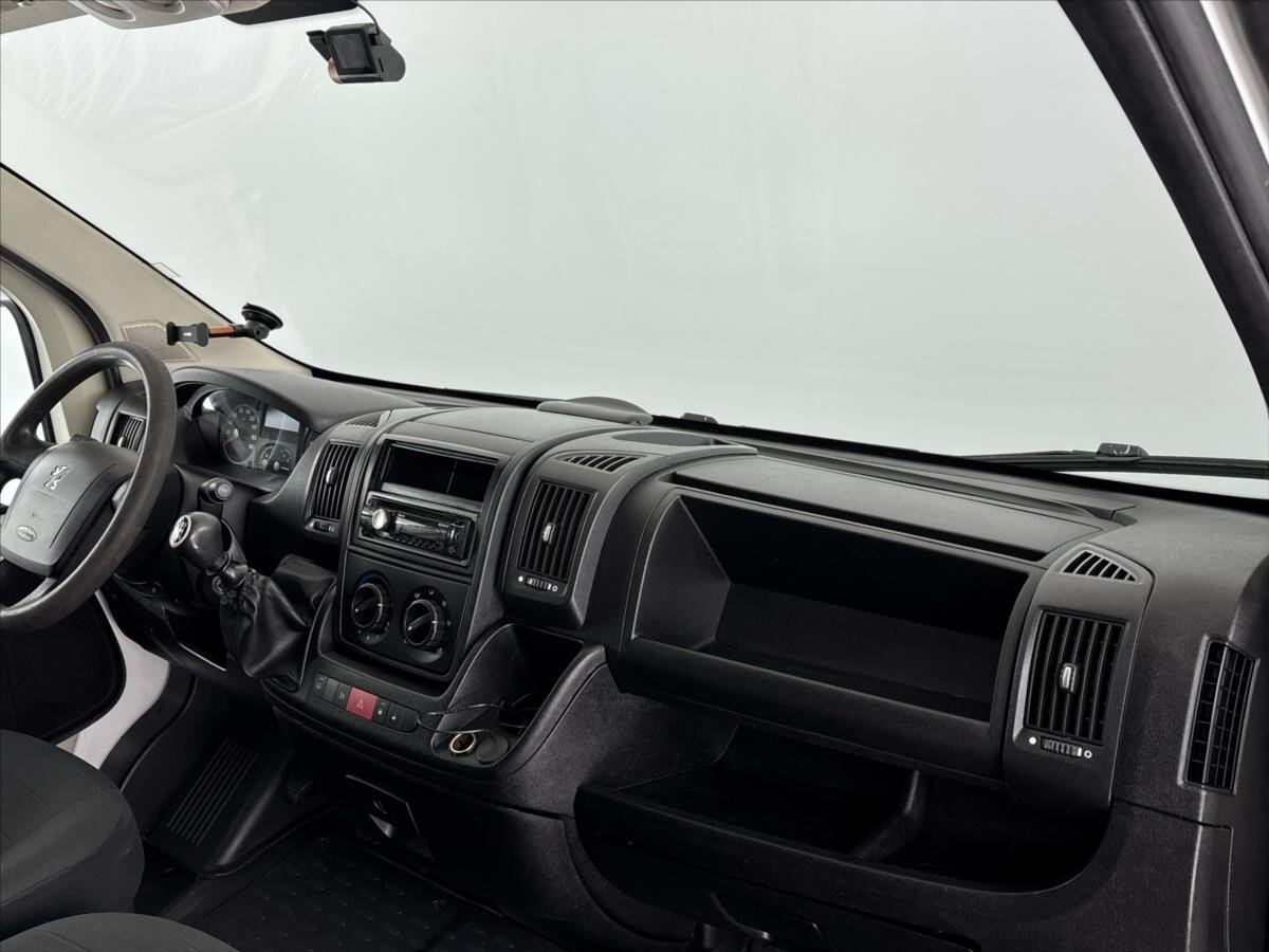 Peugeot Boxer Skříň 2,2 l 96 kw