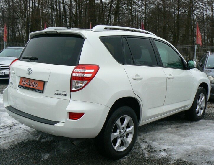 Toyota RAV4 4