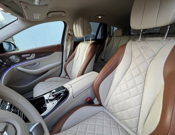 Mercedes-Benz Třídy E Kombi 0,0 245 kw