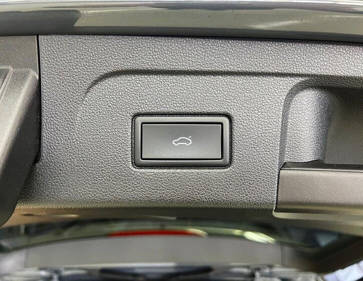 Volkswagen Touran Ostatní 1,5 l 110 kw