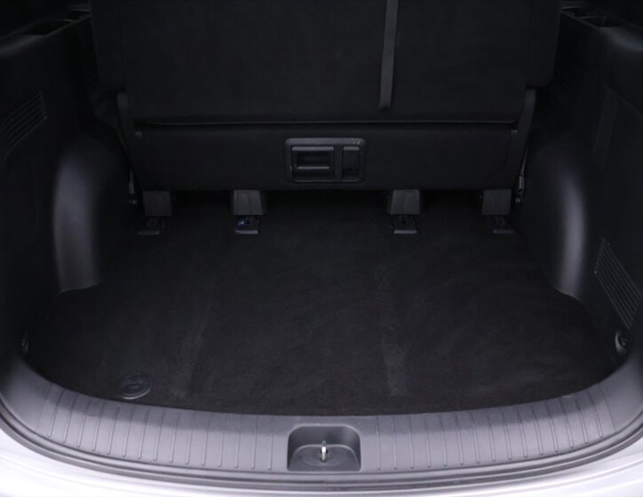 Hyundai Staria Kombi 2,2 l 130 kw