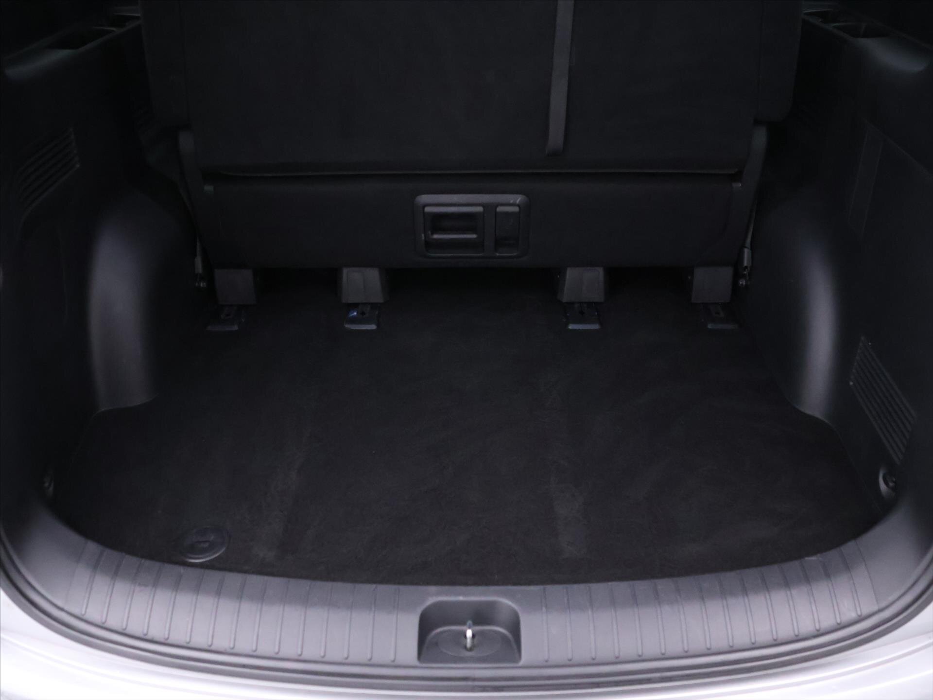 Hyundai Staria Kombi 2,2 l 130 kw