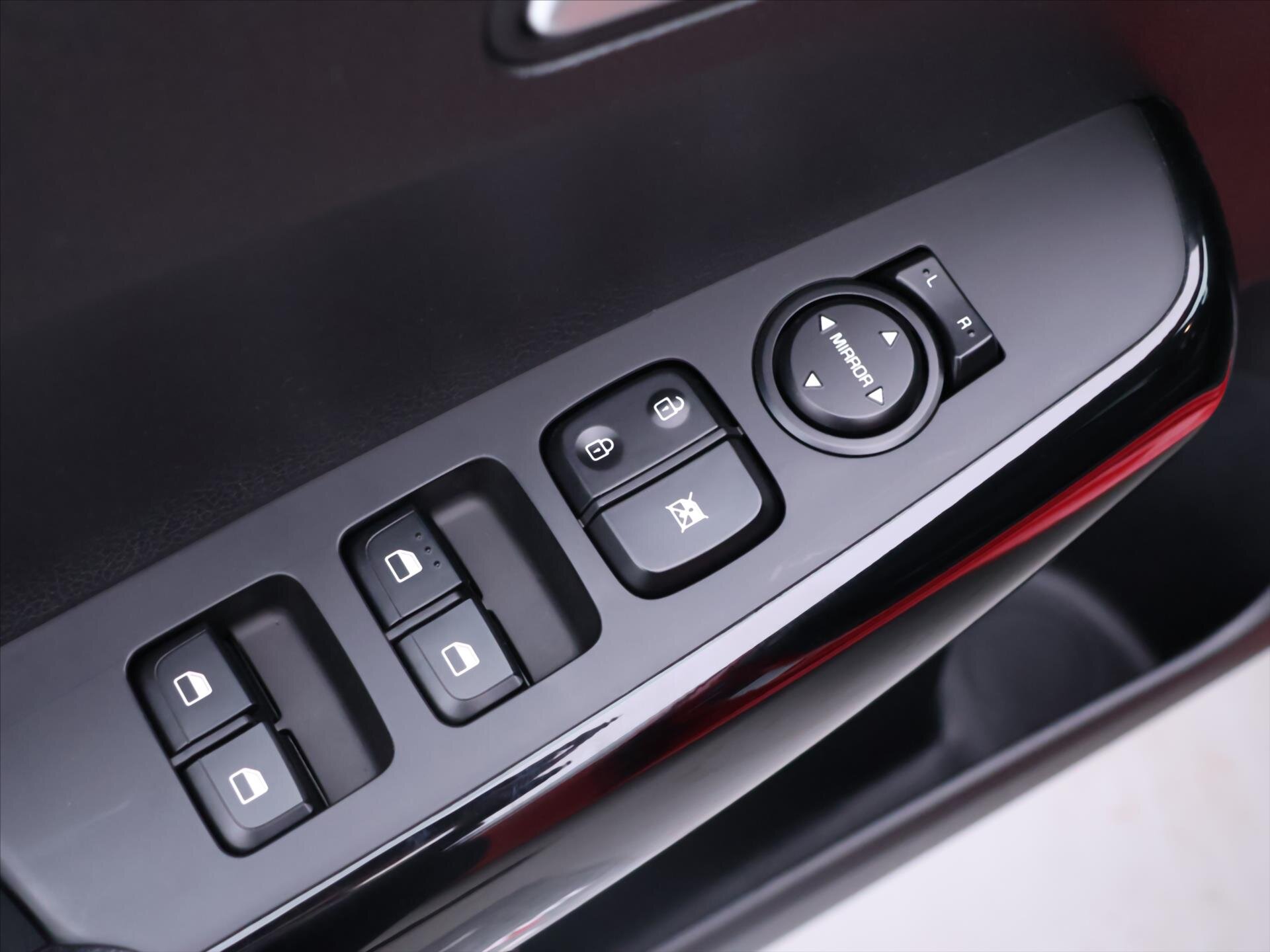 KIA Picanto Hatchback 998,0 46 kw