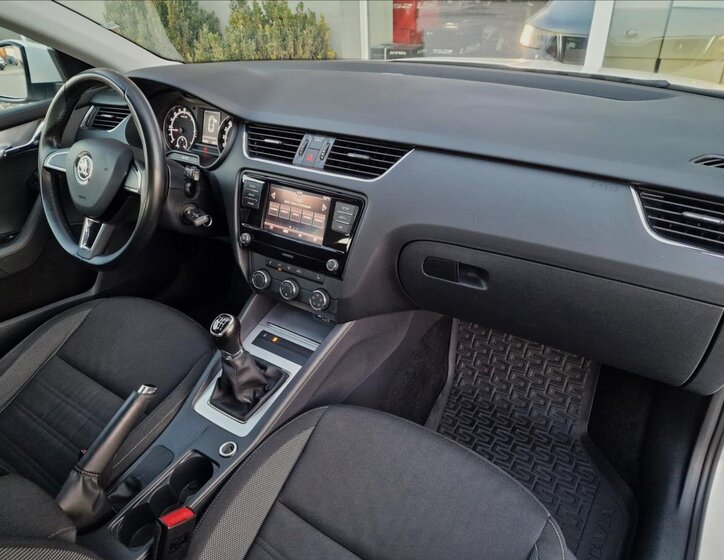 Škoda Octavia Liftback 2,0 l 110 kw