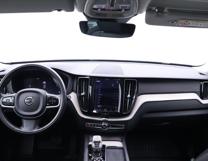 Volvo XC60 SUV 2,0 l 183 kw