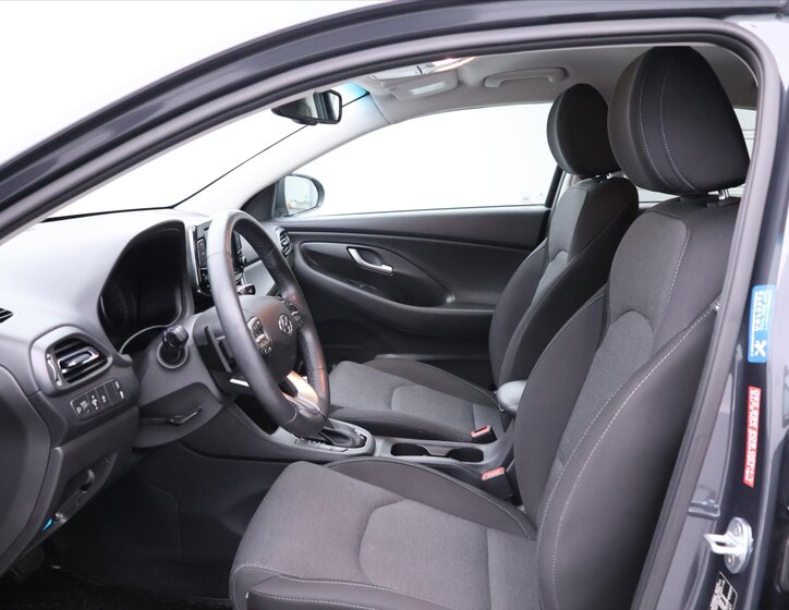 Hyundai i30 Liftback 998,0 88 kw