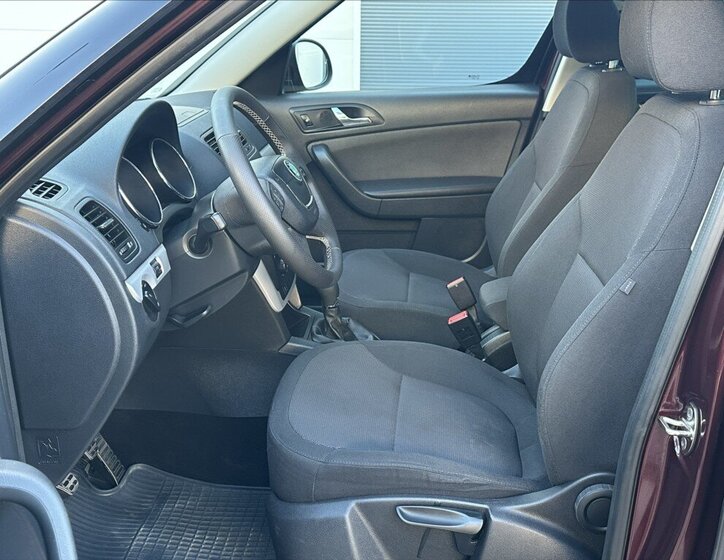 Škoda Yeti SUV / Terénní 1,4 l 90 kw