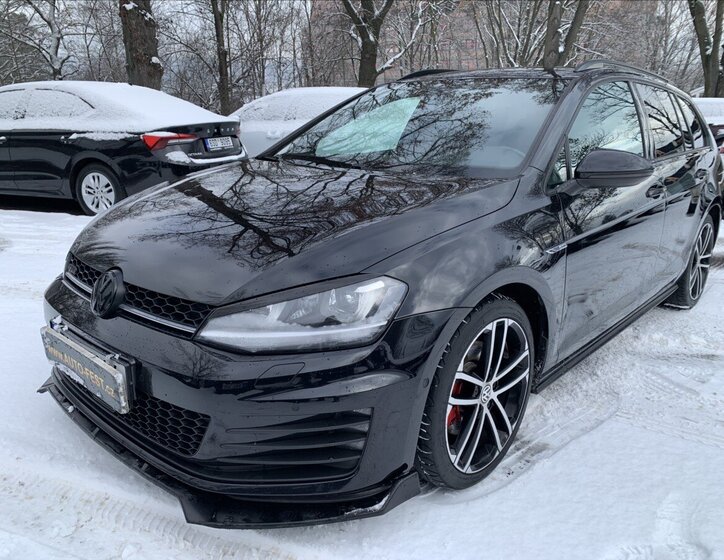 Volkswagen Golf Kombi 2,0 l 135 kw