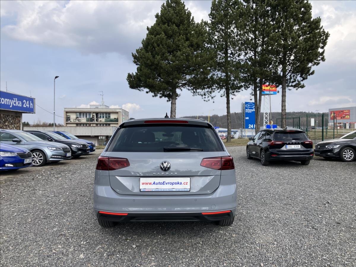 Volkswagen Passat Kombi 2,0 l 110 kw