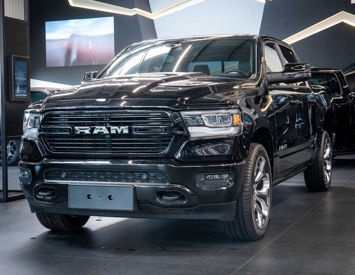 Dodge RAM 1