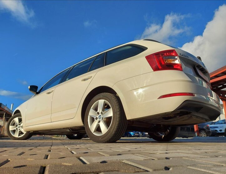 Škoda Octavia Kombi 1,6 l 85 kw