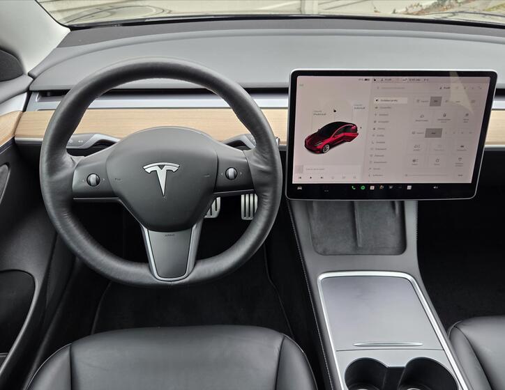 Tesla Model 3 12