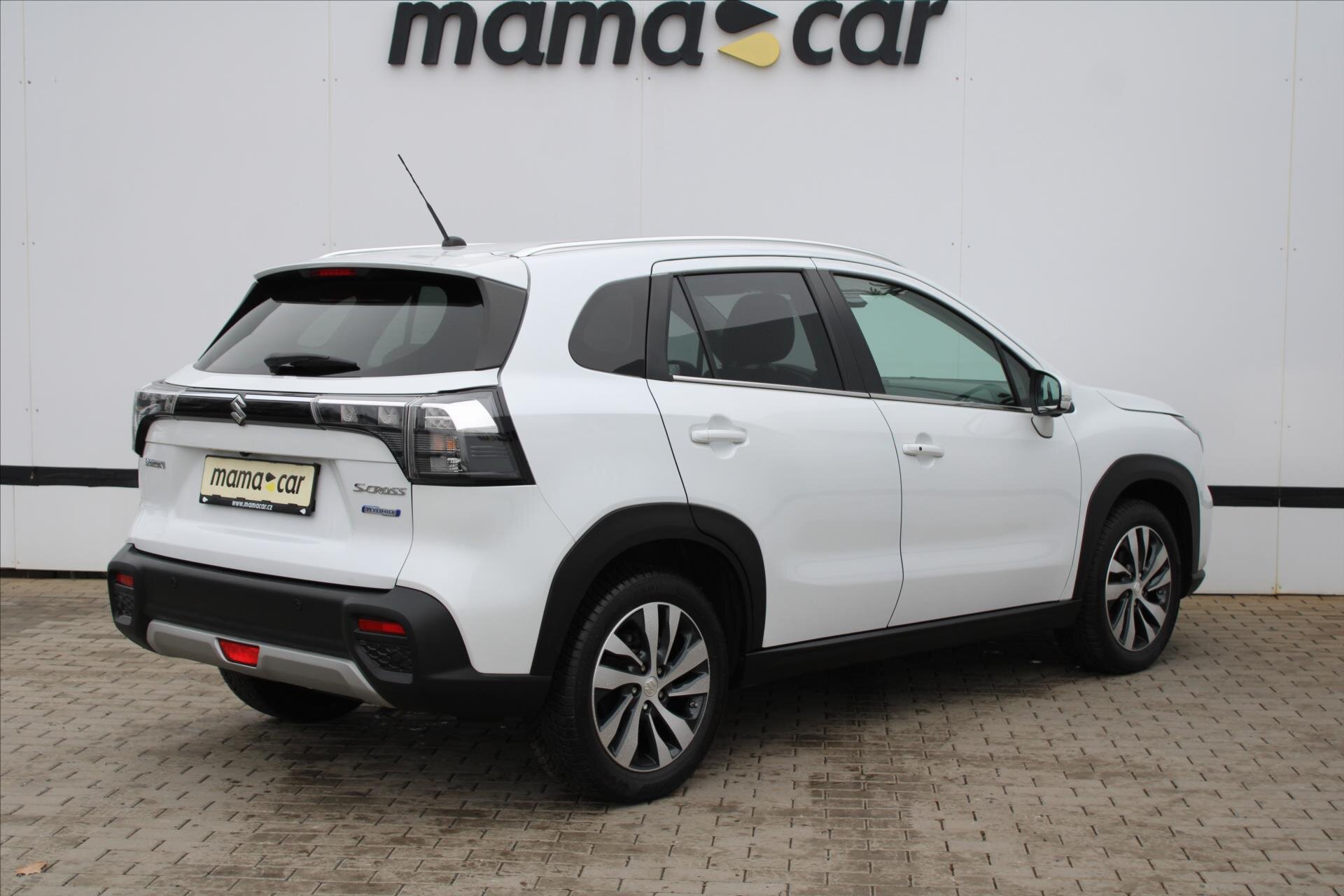 Suzuki SX4 S-Cross SUV / Terénní 1,4 l 95 kw