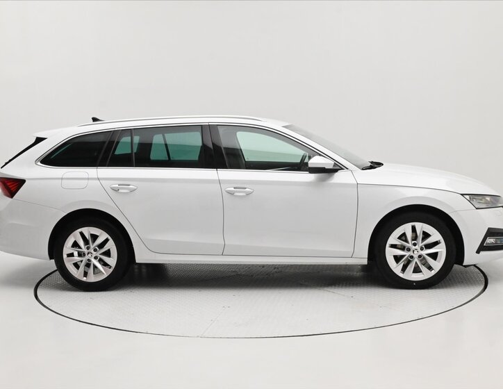 Škoda Octavia 4