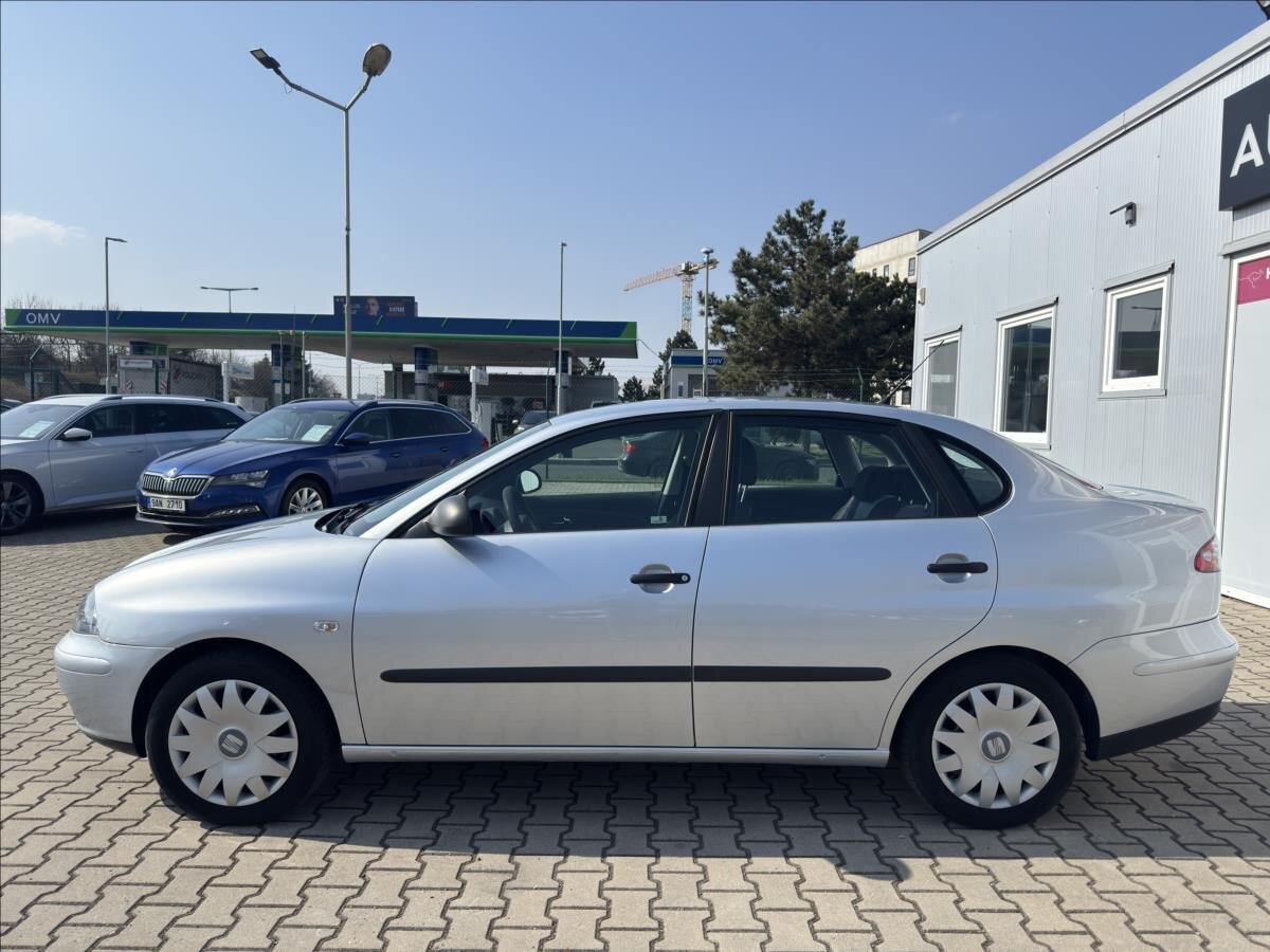 Seat Cordoba Sedan / Limuzína 1,4 l 63 kw
