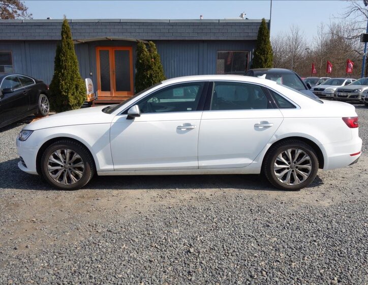 Audi A4 Sedan / Limuzína 2,0 l 110 kw