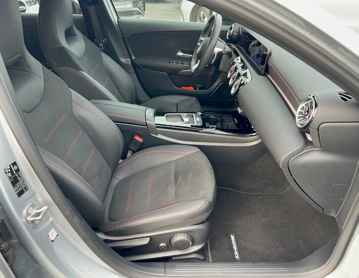 Mercedes-Benz Třídy A 6