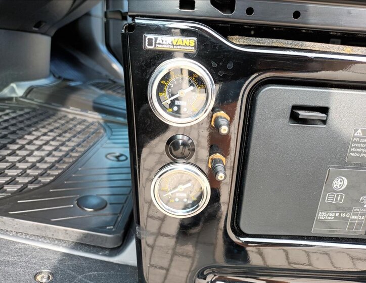 Mercedes-Benz Sprinter Ostatní 3,0 l 140 kw