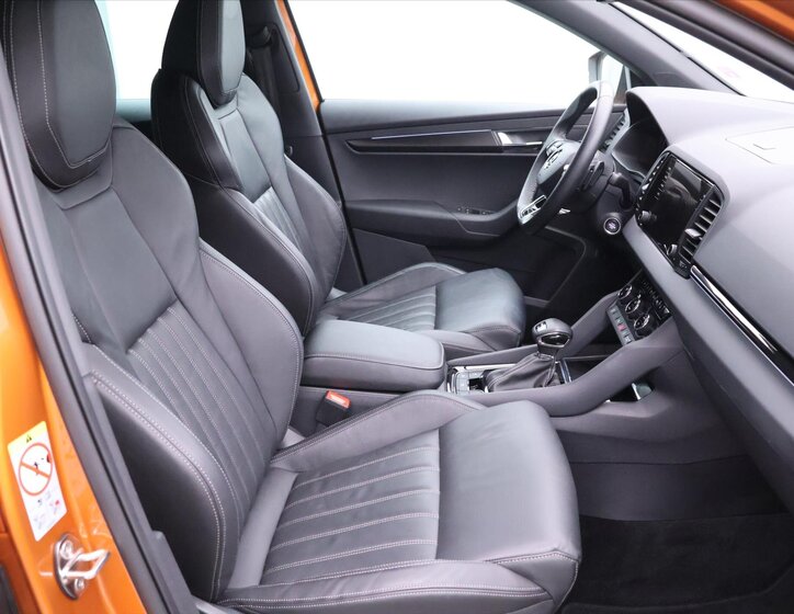 Škoda Karoq SUV / Terénní 2,0 l 110 kw