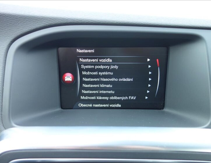 Volvo V60 Kombi 2,0 l 133 kw