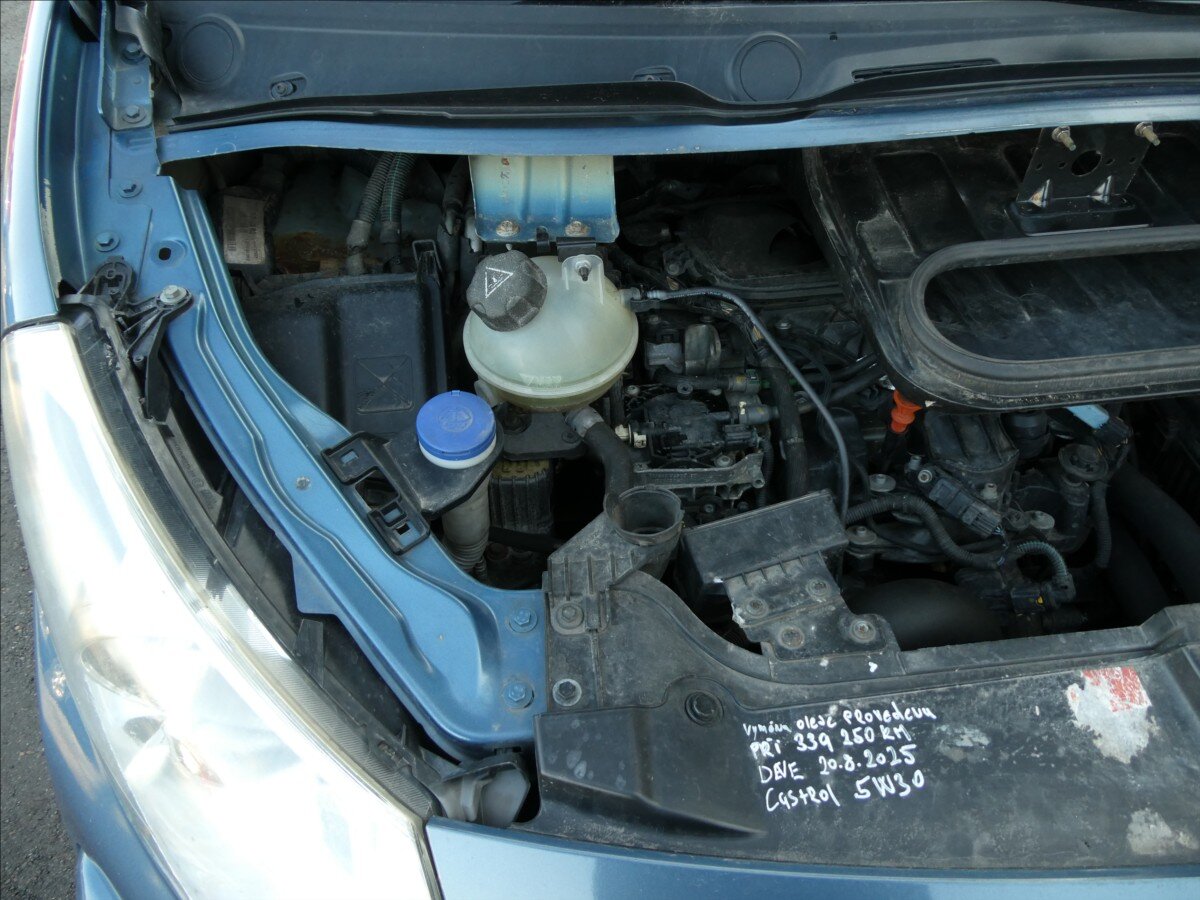 Fiat Scudo Ostatní 2,0 l 120 kw