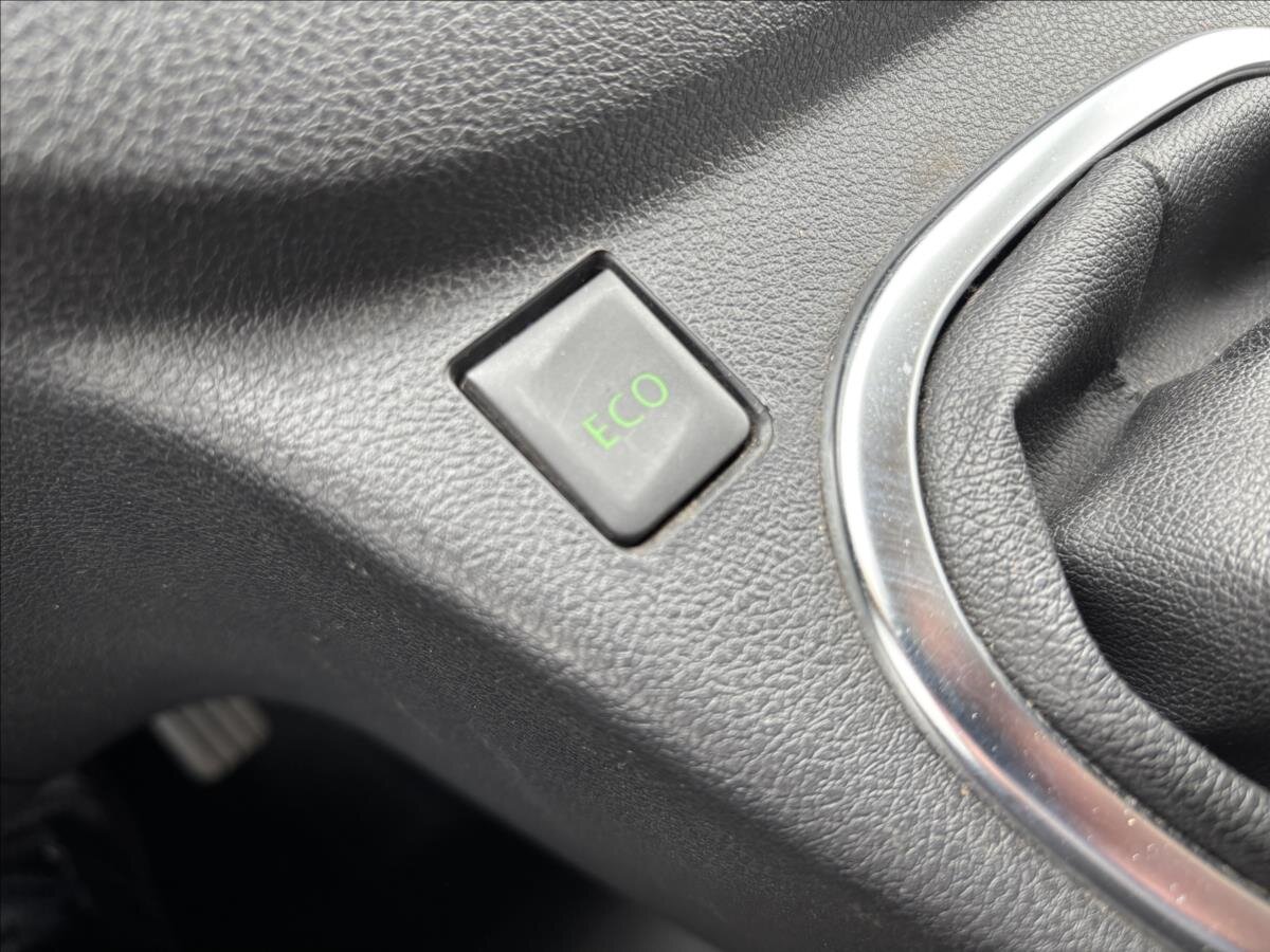 Renault Trafic Skříň 2,0 l 88 kw