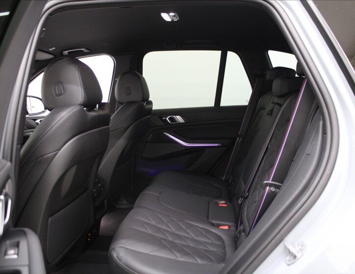 BMW X5 SUV / Terénní 3,0 l 210 kw