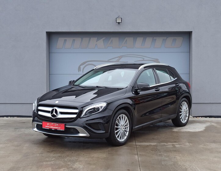 Mercedes-Benz GLA 1