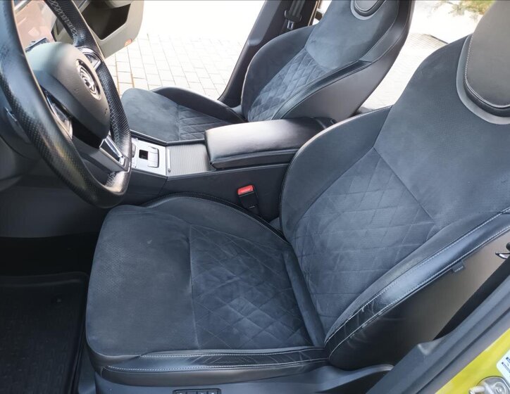 Škoda Superb Kombi 2,0 l 140 kw