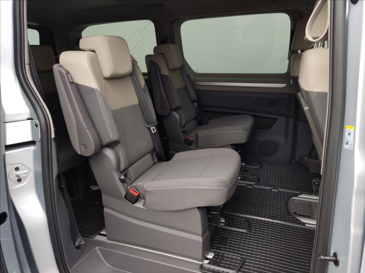 Volkswagen Multivan MPV 2,0 l 110 kw