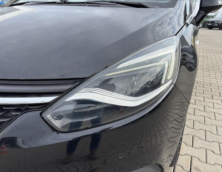 Opel Zafira MPV 2,0 l 125 kw