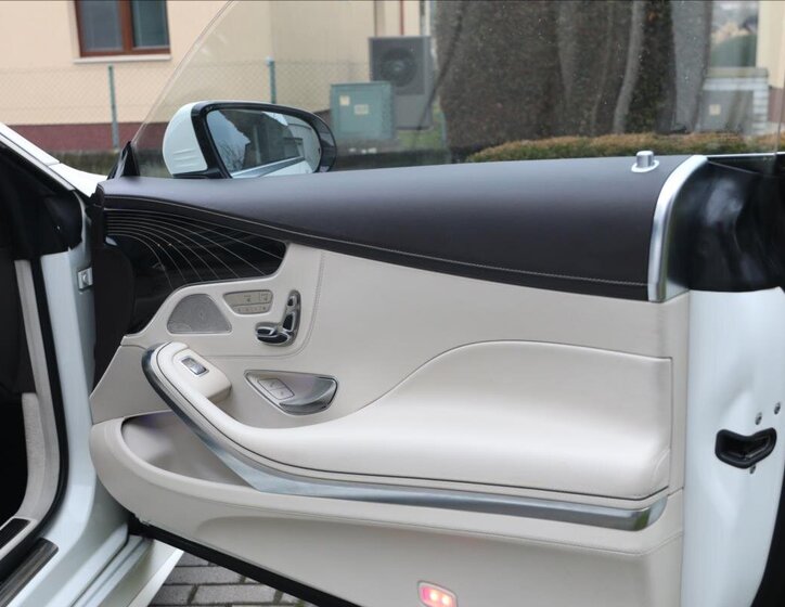 Mercedes-Benz Třídy S Kupé 4,7 l 335 kw