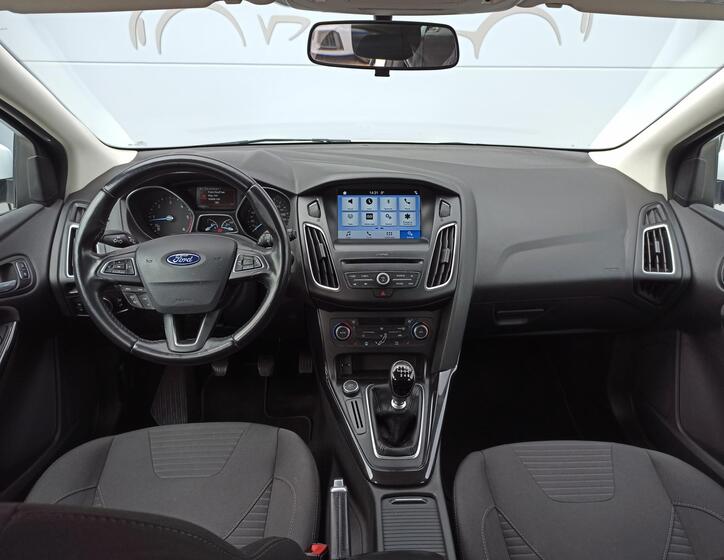 Ford Focus 17