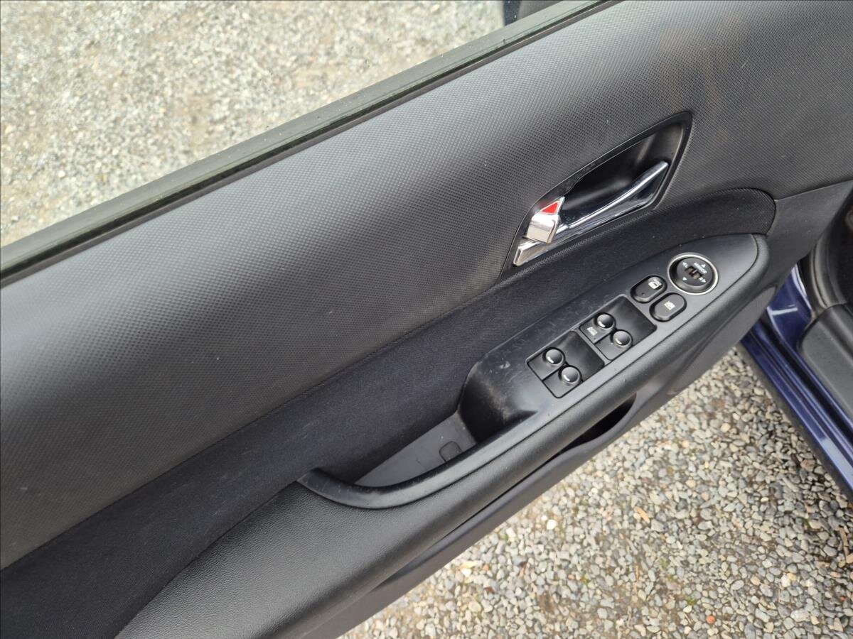 Hyundai i30 Hatchback 1,6 l 89 kw