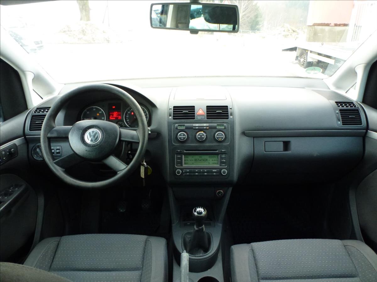 Volkswagen Touran Kombi 2,0 l 100 kw