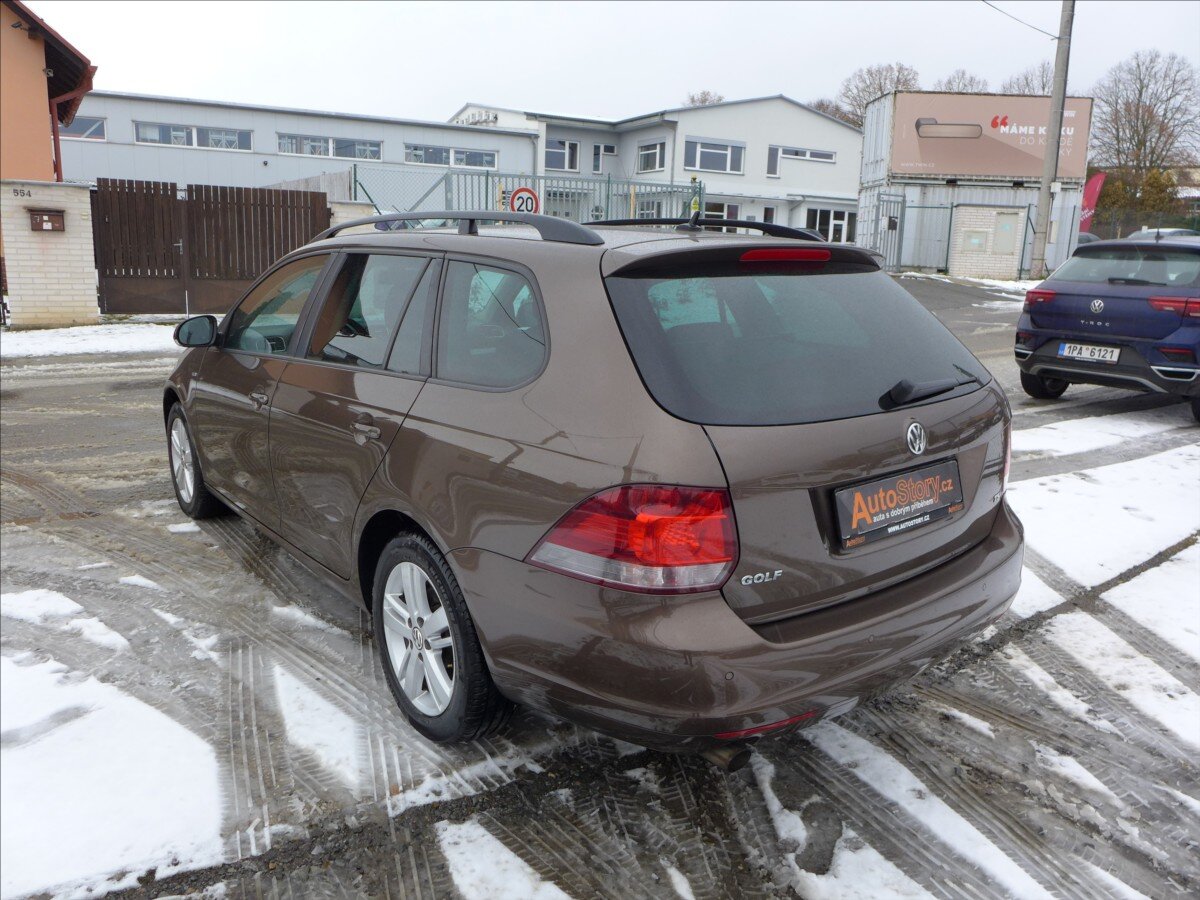 Volkswagen Golf Kombi 1,2 l 77 kw