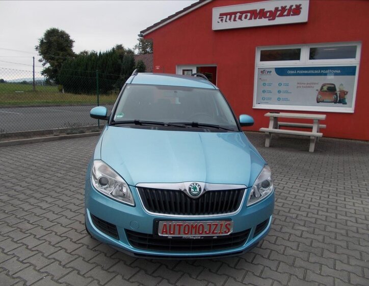 Škoda Roomster 2