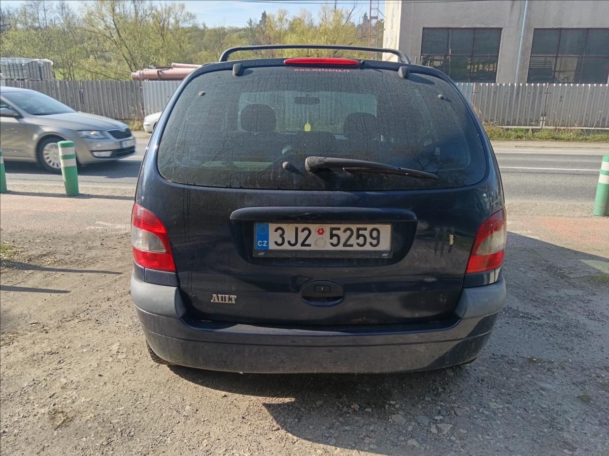 Renault Scénic Kombi 1,6 l 79 kw