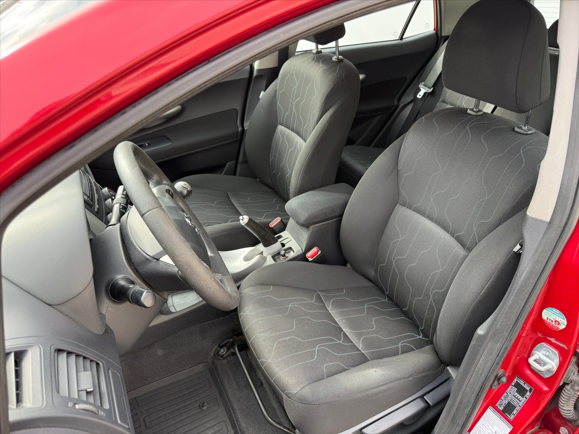 Toyota Auris Hatchback 1,3 l 73 kw