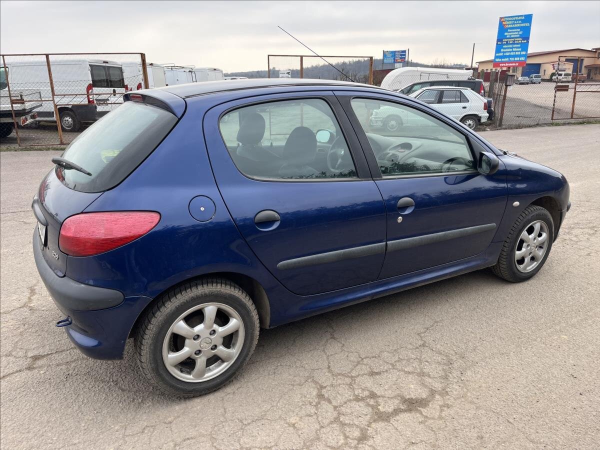 Peugeot 206 Hatchback 1,4 l 55 kw