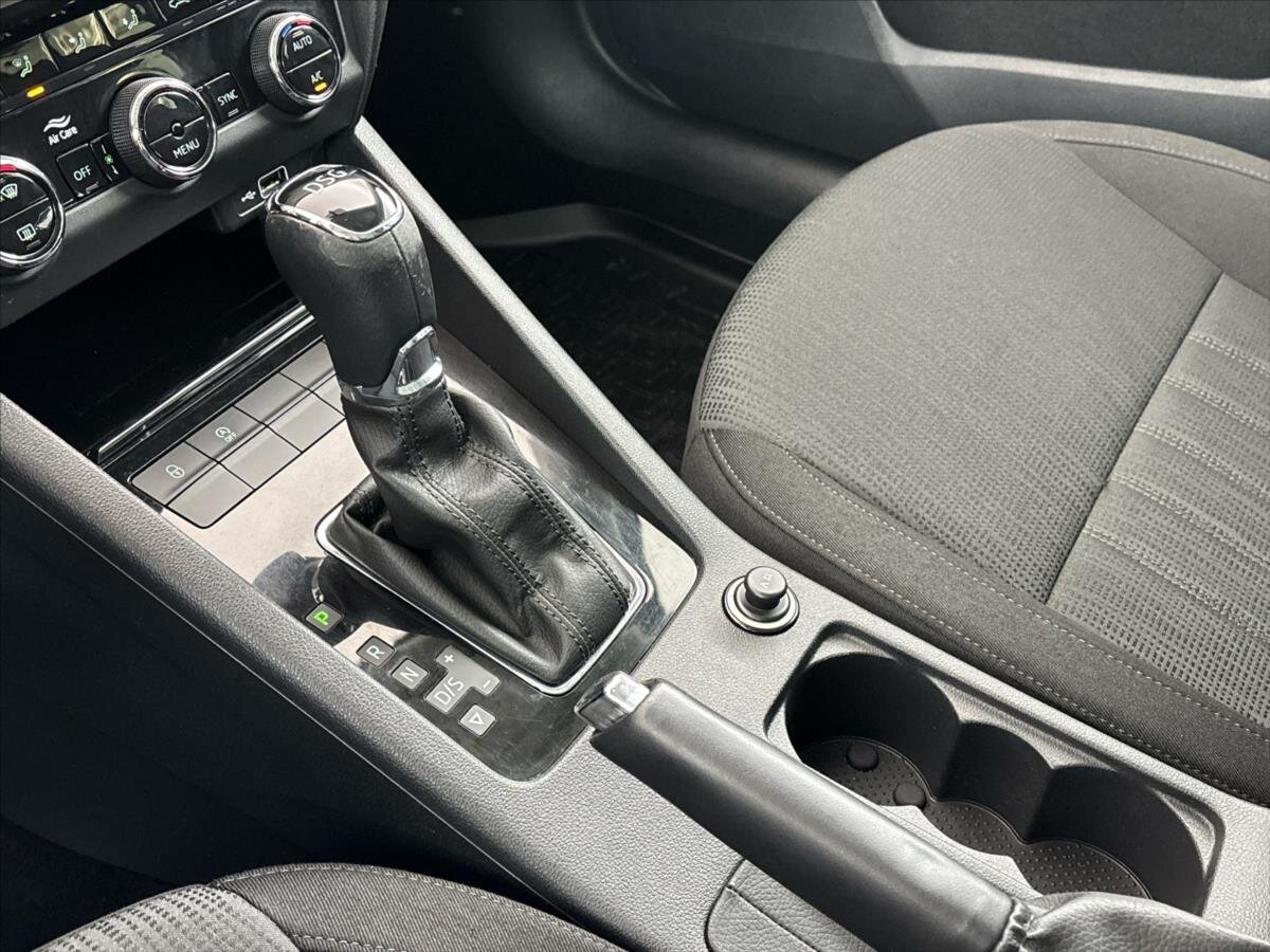 Škoda Octavia Liftback 1,6 l 85 kw