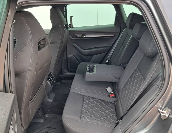 Škoda Karoq SUV / Terénní 1,5 l 110 kw