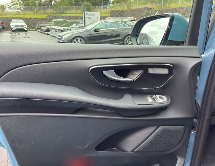 Mercedes-Benz Třídy V 22