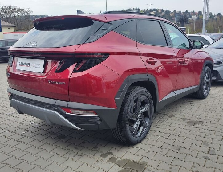 Hyundai Tucson SUV / Terénní 1,6 l 110 kw