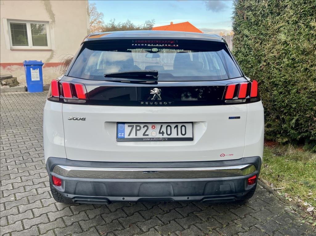 Peugeot 3008 SUV / Terénní 1,2 l 96 kw