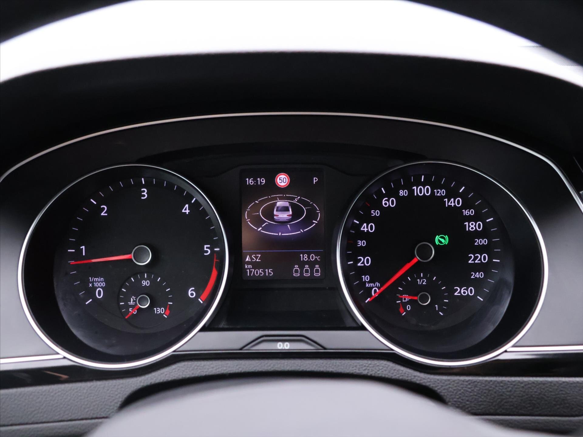 Volkswagen Passat Sedan / Limuzína 2,0 l 140 kw